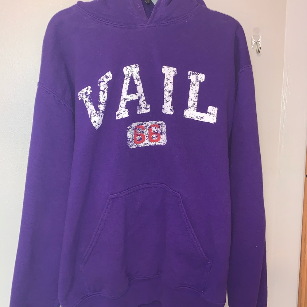 Vintage Vail Hoodie in Great Condition!
